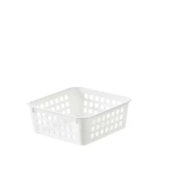 Corbeille carrée en plastique recyclé pour buanderie